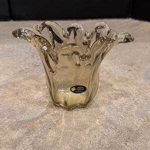 Murano White Cristal Vase. hand made In Italy. Beautiful piece